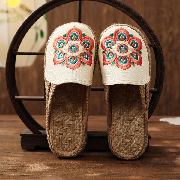 creative pastoral retro ethnic embroidery multicolor soft and comfortable baotou sandals slippers, Black
creative pastoral retro ethnic embroidery multicolor soft and comfortable baotou sandals slippers, Black