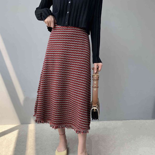 skirts winter women high waist slim a-line womens fashion stripe kintted femme street casual tassel 1454, Black
skirts winter women high waist slim a-line womens fashion stripe kintted femme street casual tassel 1454, Black