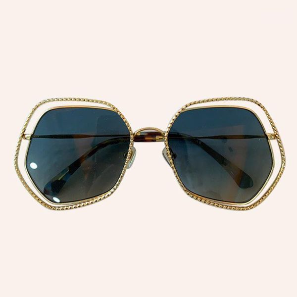 brand designer irregular sunglasses women 2021 hollow out frame fashion female luxury, White;black
brand designer irregular sunglasses women 2021 hollow out frame fashion female luxury, White;black