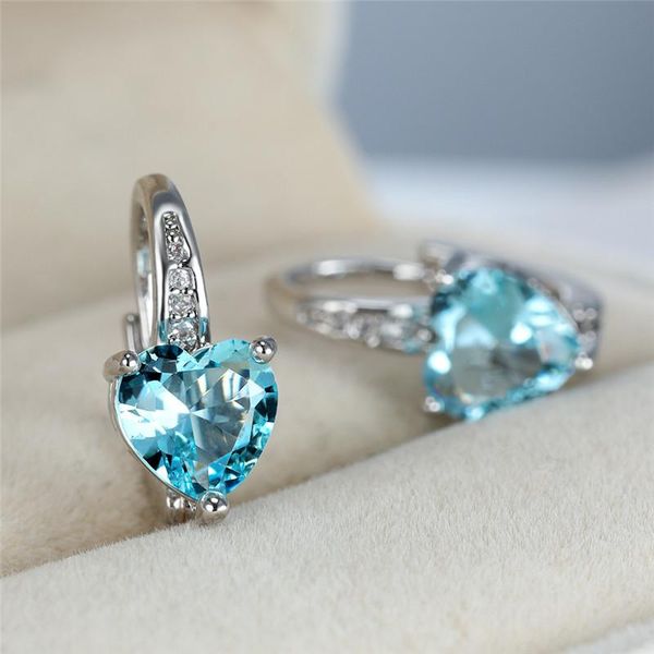 hoop & huggie charm aqua blue zircon heart stone earrings vintage silver color small for women rainbow crystal wedding, Golden;silver
hoop & huggie charm aqua blue zircon heart stone earrings vintage silver color small for women rainbow crystal wedding, Golden;silver