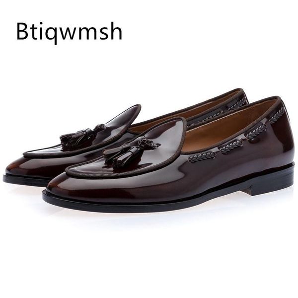 brown cow leather shoes men pointed toe tassel weave flat male fashion dress man, Black
brown cow leather shoes men pointed toe tassel weave flat male fashion dress man, Black