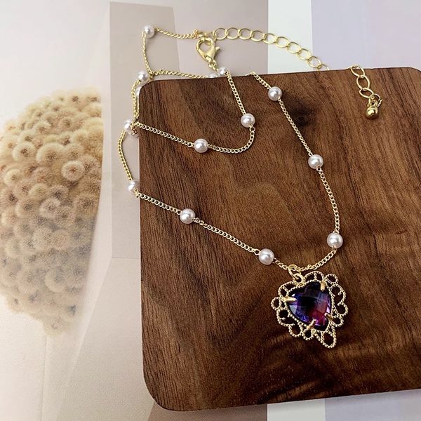 colorful crystal love necklace women's indifference wind pendant light luxury high sense minority court style clavicle chain, Silver
colorful crystal love necklace women's indifference wind pendant light luxury high sense minority court style clavicle chain, Silver