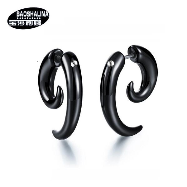 studs earrings wu yifan joker xue and lu han are not susceptible to allergic snails., Golden;silver
studs earrings wu yifan joker xue and lu han are not susceptible to allergic snails., Golden;silver