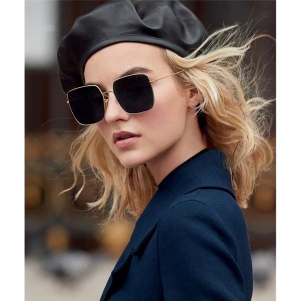 fashion suqare oversized mirror sunglasses women men rectangle big frame gold sun glasses beach shades outdoor brand design, White;black
fashion suqare oversized mirror sunglasses women men rectangle big frame gold sun glasses beach shades outdoor brand design, White;black
