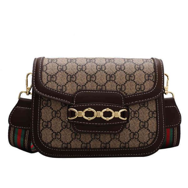 2022 factory outlet online women's bag new women's trend single shoulder messenger bag printed texture red small square
2022 factory outlet online women's bag new women's trend single shoulder messenger bag printed texture red small square