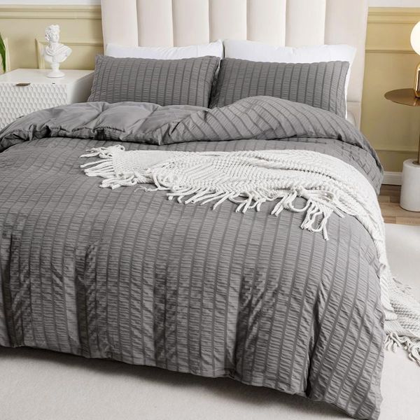bedding sets nordic simplicity set luxury solid color seersucker cover for beds single double duvet home textiles
bedding sets nordic simplicity set luxury solid color seersucker cover for beds single double duvet home textiles
