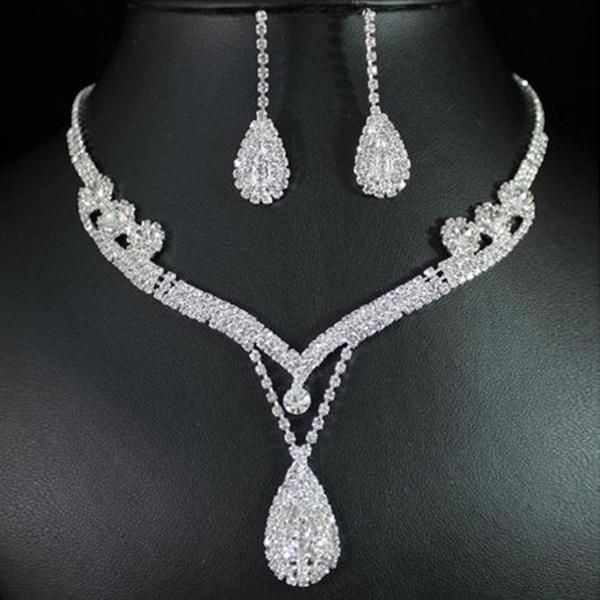 earrings & necklace 1set bridal chic clear austrian crystal rhinestone water drop set, Silver
earrings & necklace 1set bridal chic clear austrian crystal rhinestone water drop set, Silver