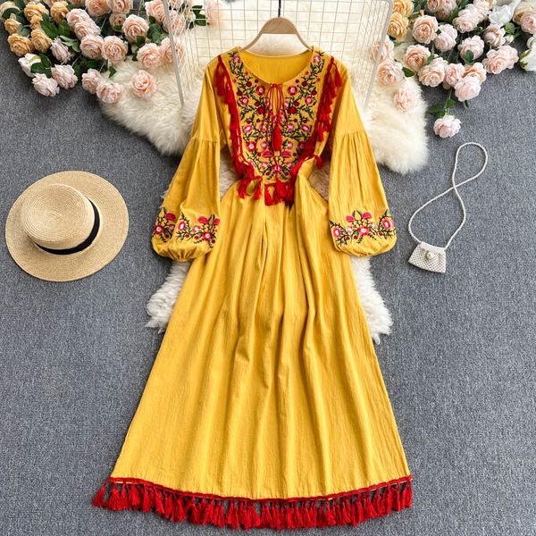 spring bohemian vacation vestidos female round neck lantern sleeve retro embroidery tassel midi dress gk785 210506, Black;gray
spring bohemian vacation vestidos female round neck lantern sleeve retro embroidery tassel midi dress gk785 210506, Black;gray