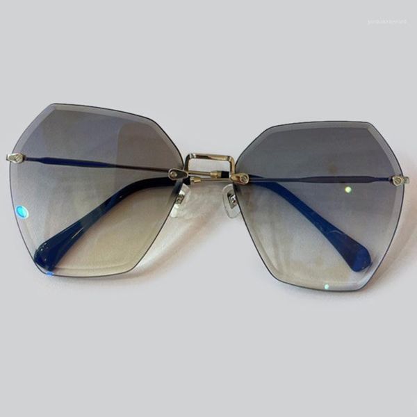 fashion gradient sunglasses women oversized vintage brand rimless sun glasses uv400, White;black
fashion gradient sunglasses women oversized vintage brand rimless sun glasses uv400, White;black