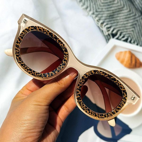 outdoor eyewear uniquelegant flower print double color sunglasses for women vintage fashion brand square candy sun glasses female shades
outdoor eyewear uniquelegant flower print double color sunglasses for women vintage fashion brand square candy sun glasses female shades