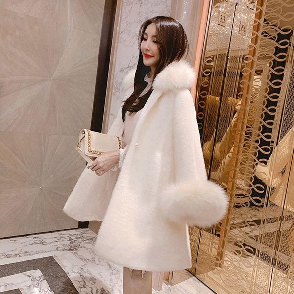 women's wool & blends imitation jacket women loose collar thick warm overcoat female plush mid-length woolen thicken coat winter, Black
women's wool & blends imitation jacket women loose collar thick warm overcoat female plush mid-length woolen thicken coat winter, Black