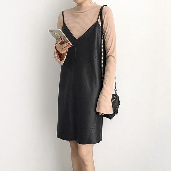 casual dresses women leather dress spring autumn fashion v-neck black pu female over ankle shorts, Black;gray
casual dresses women leather dress spring autumn fashion v-neck black pu female over ankle shorts, Black;gray