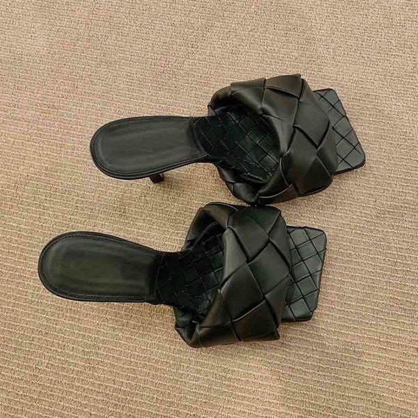 early spring 2021 new thin heel square head woven half bracket high heel one line strap flat bottomed versatile beach slippers sandals, Black
early spring 2021 new thin heel square head woven half bracket high heel one line strap flat bottomed versatile beach slippers sandals, Black
