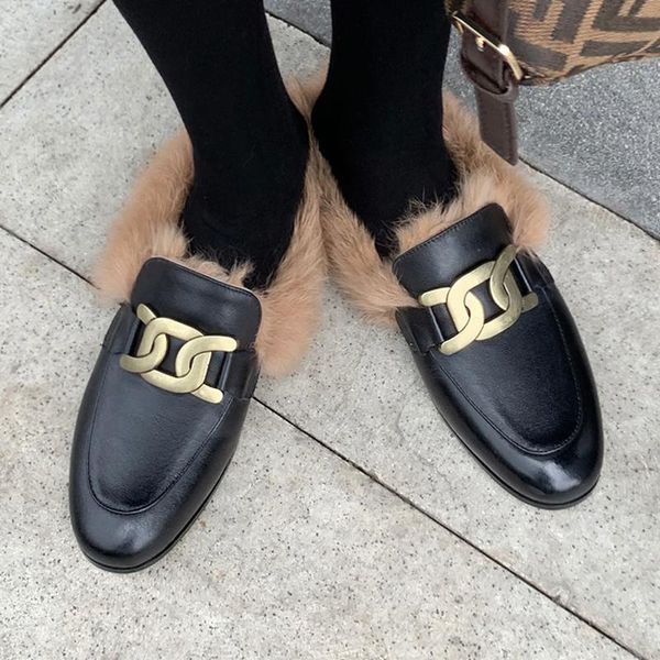 plus size 34-43 2021 brand women shoes winter genuine leather loafers fur round toe slippers luxury low-heeled, Black
plus size 34-43 2021 brand women shoes winter genuine leather loafers fur round toe slippers luxury low-heeled, Black