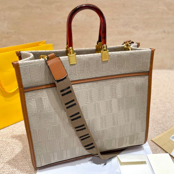 handbag women luxurys designers bag 2021 shoulder bags versatile tote old flower lager capacity canvas embroidery letters leather edging tot
handbag women luxurys designers bag 2021 shoulder bags versatile tote old flower lager capacity canvas embroidery letters leather edging tot