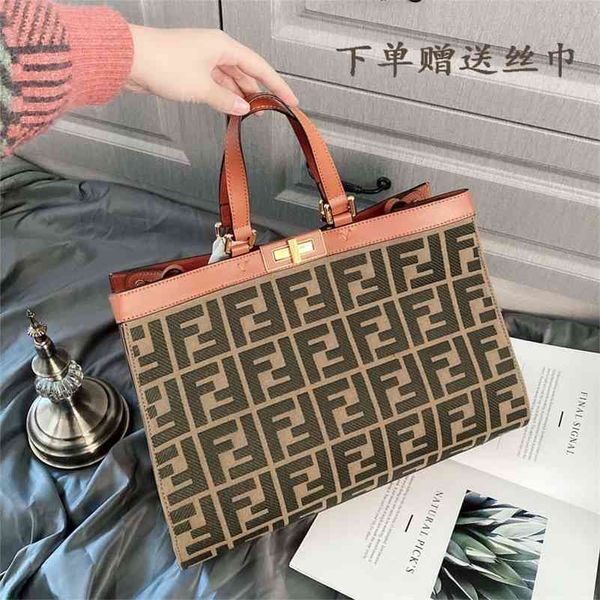 fend star same ff embroidery canvas tote bag mommy travel portable one shoulder large capacity designer handbag yw oan3
fend star same ff embroidery canvas tote bag mommy travel portable one shoulder large capacity designer handbag yw oan3