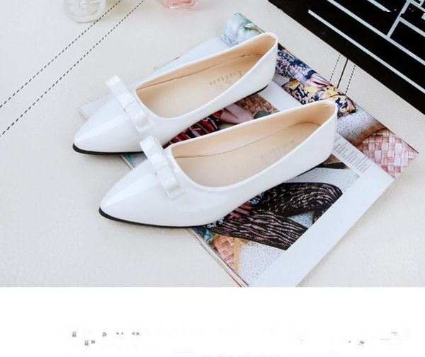 2021 spring and autumn shoes with new style fashion flat bottom pointed end women's shoes@7000, Black
2021 spring and autumn shoes with new style fashion flat bottom pointed end women's shoes@7000, Black