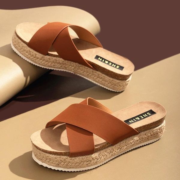 slippers med shoes on a wedge house platform slipers women luxury slides summer 2021 designer fashion fabric pu rubber basic, Black
slippers med shoes on a wedge house platform slipers women luxury slides summer 2021 designer fashion fabric pu rubber basic, Black