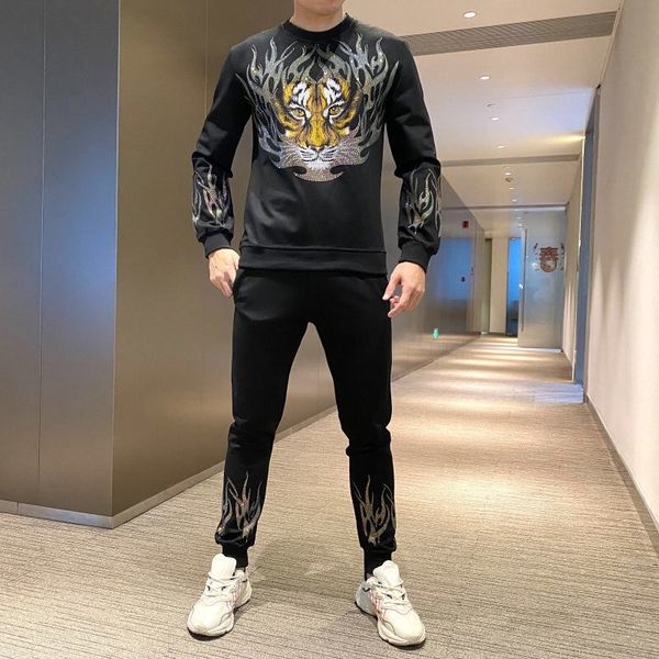 men's jackets european and american high-quality embroidered men's tracksuit hoodie+brand casual trousers 2-piece sweatshirt heavy, Black;brown
men's jackets european and american high-quality embroidered men's tracksuit hoodie+brand casual trousers 2-piece sweatshirt heavy, Black;brown