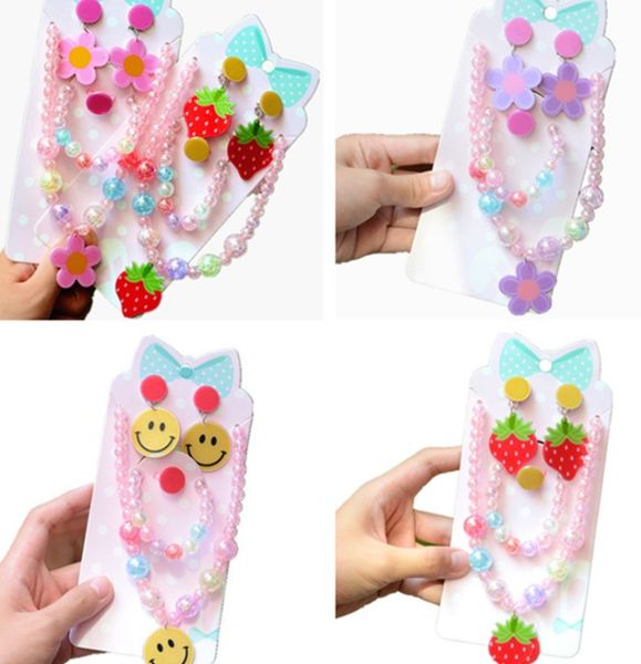 children's girls pearl jewelry princess necklace ring hairpin hair rope 5 piece set, Silver
children's girls pearl jewelry princess necklace ring hairpin hair rope 5 piece set, Silver