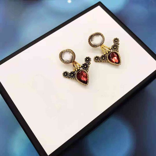 70% off double flower dripping stone fashion 2021 brass earrings 925 silver needle, Golden
70% off double flower dripping stone fashion 2021 brass earrings 925 silver needle, Golden