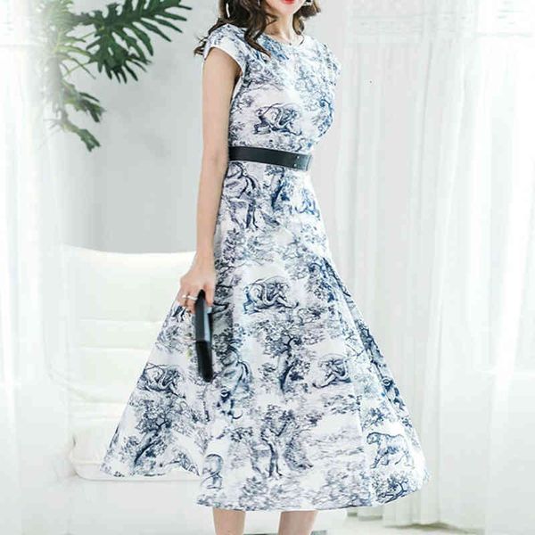Elegant female fashion comfortable formal backless dress arrival beach-to-line as party simple fresh impression, Black;gray
Elegant female fashion comfortable formal backless dress arrival beach-to-line as party simple fresh impression, Black;gray
