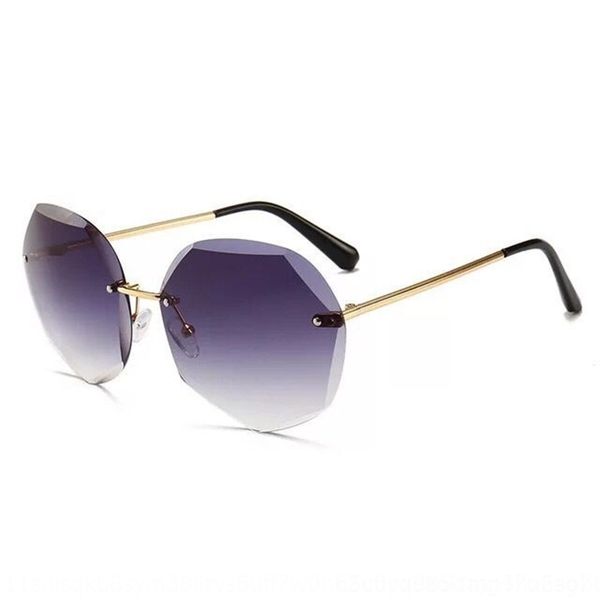 F3Cf polygon cycling frameless outdoor women's korean cut edge gradient sunglasses tide ocean eyeglass piece fashion uv sunglasses protecti, White;black
F3Cf polygon cycling frameless outdoor women's korean cut edge gradient sunglasses tide ocean eyeglass piece fashion uv sunglasses protecti, White;black
