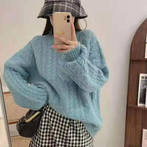 women's autumn and winter 2021 medium length pullover loose soft waxy new year's sweater, White;black
women's autumn and winter 2021 medium length pullover loose soft waxy new year's sweater, White;black