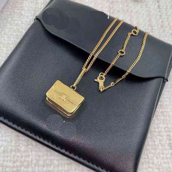 factory specials aa 2021 fashion bag clavicle necklace brass version neck chain female, Silver
factory specials aa 2021 fashion bag clavicle necklace brass version neck chain female, Silver