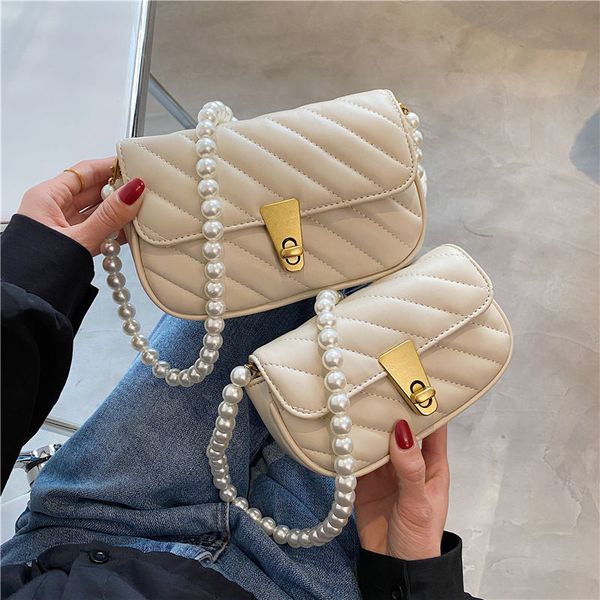 daily bag this years popular bag 2021 new fashion womens summer pearl chain small square bag internet korean style messenger
daily bag this years popular bag 2021 new fashion womens summer pearl chain small square bag internet korean style messenger