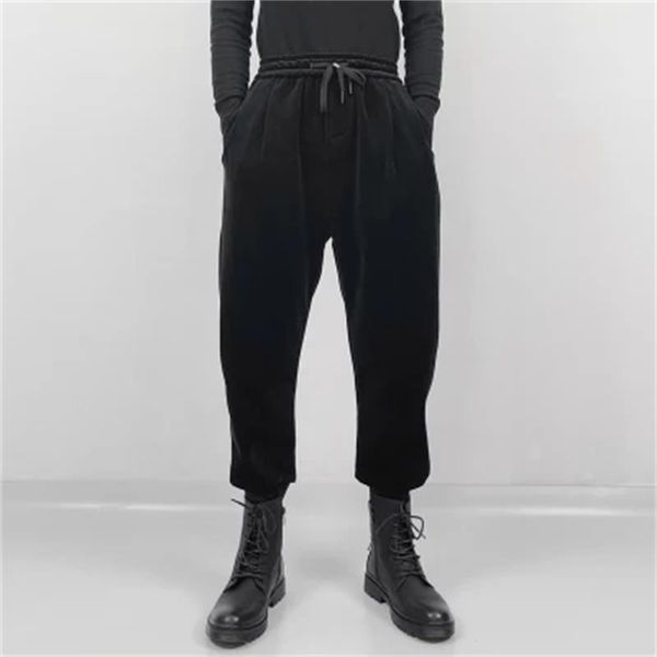 men's pants warm thickened cashmere golden velvet work clothes winter loose wool home casual hougong, Black
men's pants warm thickened cashmere golden velvet work clothes winter loose wool home casual hougong, Black