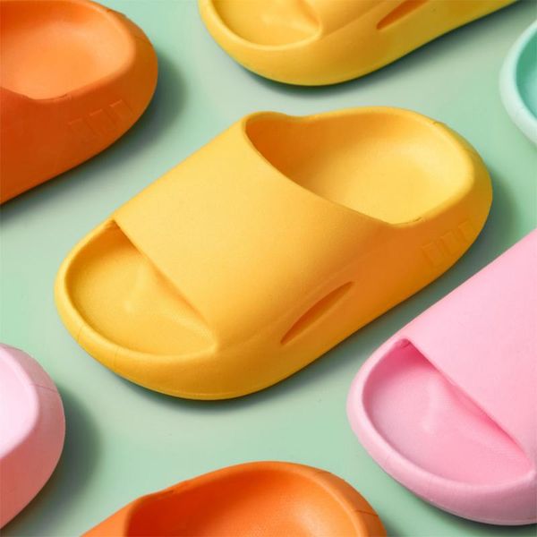 children' slippers boys summer bathroom shoes home girls thick-soled soft and odor-resistant baby sandals kids slipper, Black;grey
children' slippers boys summer bathroom shoes home girls thick-soled soft and odor-resistant baby sandals kids slipper, Black;grey