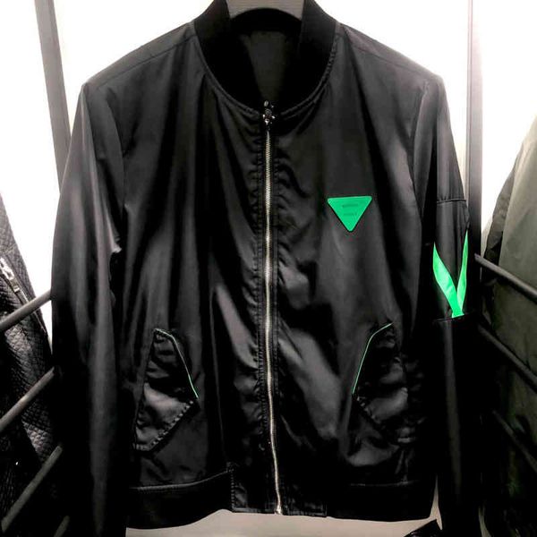 european bottega fashion brand jacket men's 2022 spring bv green splicing long sleeve net infrared cover coat, Black;brown
european bottega fashion brand jacket men's 2022 spring bv green splicing long sleeve net infrared cover coat, Black;brown