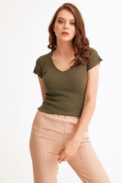 women's t-shirt khaki corduroy v-neck t-shirts sport stylish 2021 fashion, White 
women's t-shirt khaki corduroy v-neck t-shirts sport stylish 2021 fashion, White