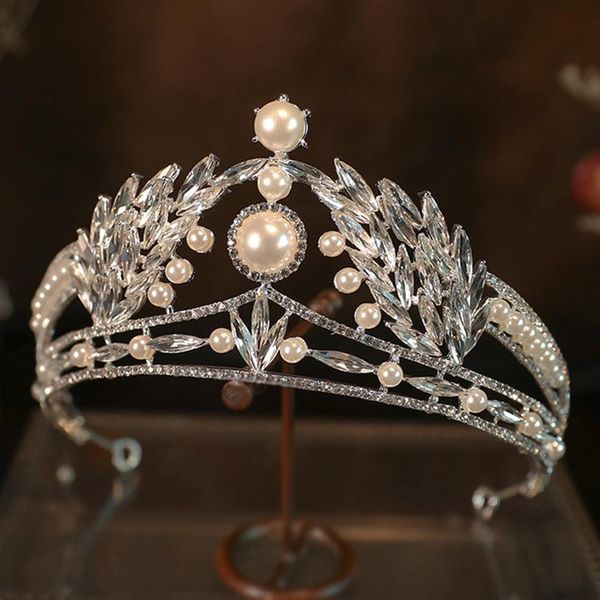 hair clips & barrettes bridal crown headwear luxury alloy rhinestones inlaid headband for female wedding birthday accessories queen party cr, Golden;silver
hair clips & barrettes bridal crown headwear luxury alloy rhinestones inlaid headband for female wedding birthday accessories queen party cr, Golden;silver