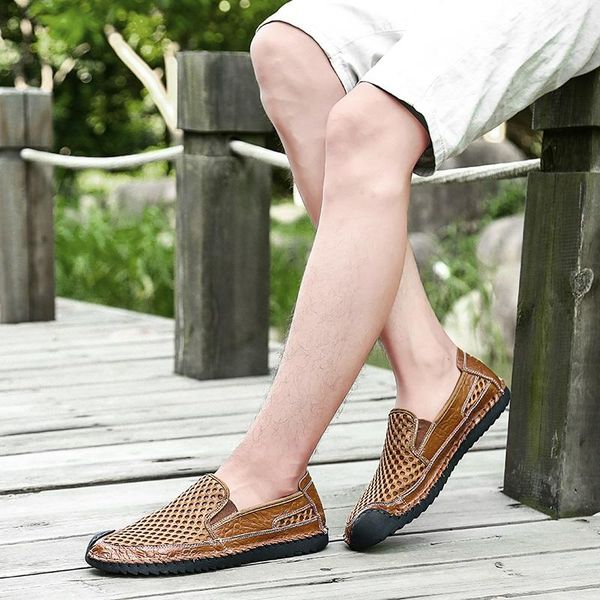 sandals summer casual plus size 45 46 men genuine leather hollow slip-on driving male breathable mesh lazy beach shoes 201007, Black
sandals summer casual plus size 45 46 men genuine leather hollow slip-on driving male breathable mesh lazy beach shoes 201007, Black