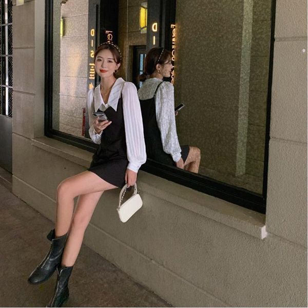 casual dresses turn down collar loose match high waist slim sling women korean style gentle a-line above knee, Black;gray
casual dresses turn down collar loose match high waist slim sling women korean style gentle a-line above knee, Black;gray