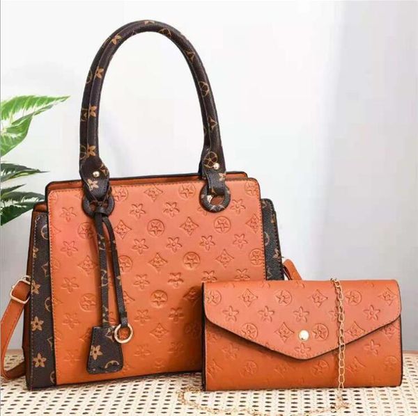 women shoulder bags elegant atmospheric pressure flower leather handbag classic pattern womens chain bag fashion color matching handbags
women shoulder bags elegant atmospheric pressure flower leather handbag classic pattern womens chain bag fashion color matching handbags