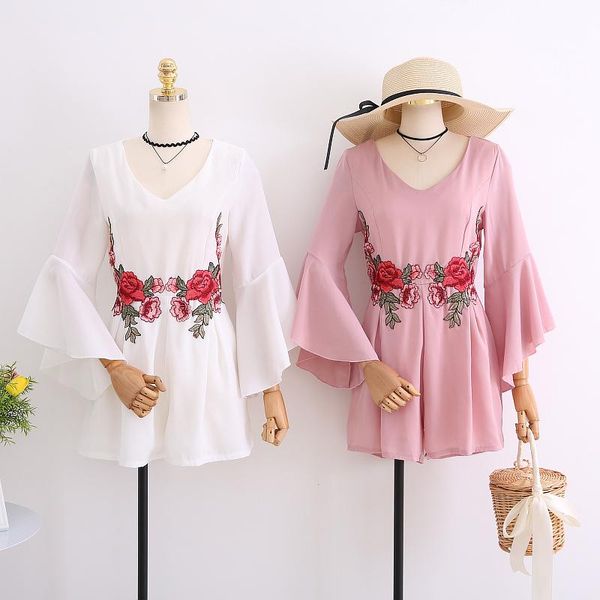 sweet rose embroidery playsuits women summer chinese style v-neck chiffon flare sleeve beach shorts female mw263 women's jumpsuits & ro, Black;white
sweet rose embroidery playsuits women summer chinese style v-neck chiffon flare sleeve beach shorts female mw263 women's jumpsuits & ro, Black;white