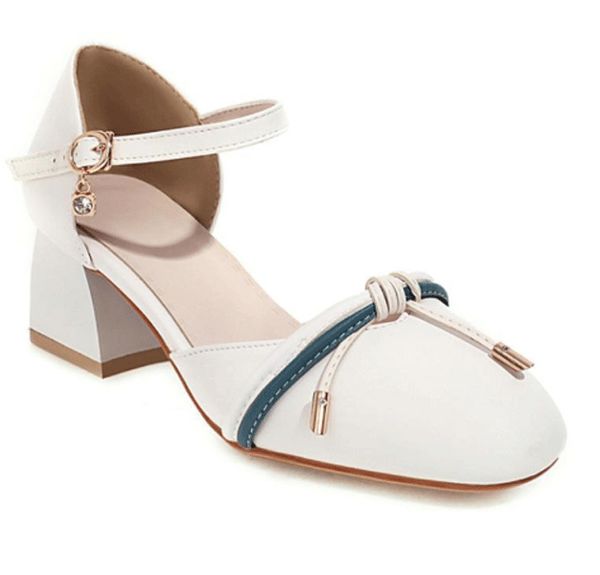 2021 new women's sandals dress shoes designer soft sole leather smooth casual high heels party, Black
2021 new women's sandals dress shoes designer soft sole leather smooth casual high heels party, Black