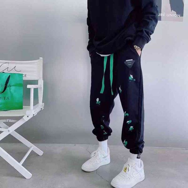 hip hop bottega 22ss venet spring new fashion brand bv triangle hand-painted ink dots, versatile men's loose casual harlan pants s-3xl, Black
hip hop bottega 22ss venet spring new fashion brand bv triangle hand-painted ink dots, versatile men's loose casual harlan pants s-3xl, Black