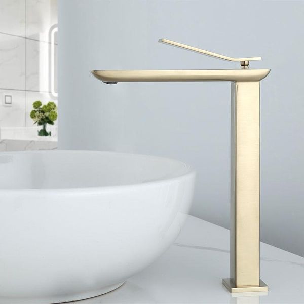 brushed gold bathroom basin faucets solid brass sink mixer & cold single handle deck mounted lavatory taps black/white
brushed gold bathroom basin faucets solid brass sink mixer & cold single handle deck mounted lavatory taps black/white