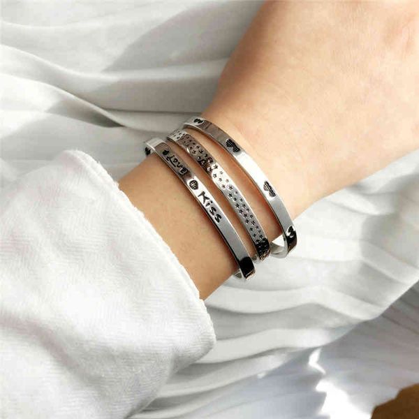 fashion love heart star bangles bracelet for men women vintage boho silver color carved couple charm bracelets femme jewelry, Golden;silver
fashion love heart star bangles bracelet for men women vintage boho silver color carved couple charm bracelets femme jewelry, Golden;silver