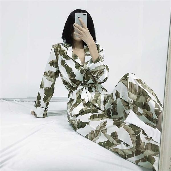 hiloc banana leaf robe sets long sleeve satin pajamas tropical graphic 2 piece set women sleepwear home suit bathrobe 211116, Black;red
hiloc banana leaf robe sets long sleeve satin pajamas tropical graphic 2 piece set women sleepwear home suit bathrobe 211116, Black;red