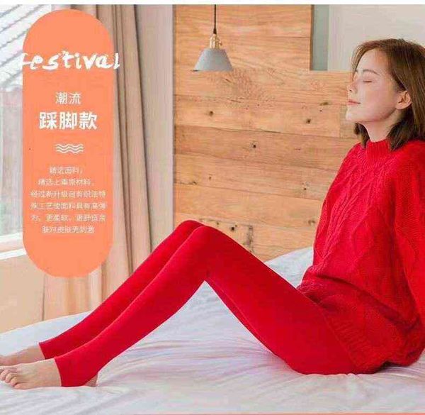 socks hosiery 2022 autumn winter year's bright red versatile jumpsuit with foot stepping bottoming pantyhose all-in-one pants and explo, Black;white
socks hosiery 2022 autumn winter year's bright red versatile jumpsuit with foot stepping bottoming pantyhose all-in-one pants and explo, Black;white