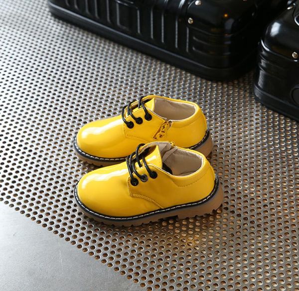 children casual shoes child leather sport shoes male female child fashion vintage leather martin boots baby sneakers, Black;red
children casual shoes child leather sport shoes male female child fashion vintage leather martin boots baby sneakers, Black;red
