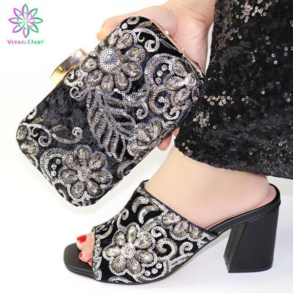 black color italian decorated with rhinestone shoes and bag set african matching shoe purse for party dress
black color italian decorated with rhinestone shoes and bag set african matching shoe purse for party dress
