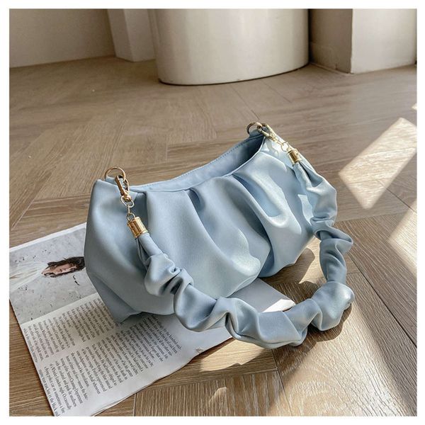 2021 handbag tide armpit female cloud fold french stick single shoulder menger texture korean women's
2021 handbag tide armpit female cloud fold french stick single shoulder menger texture korean women's