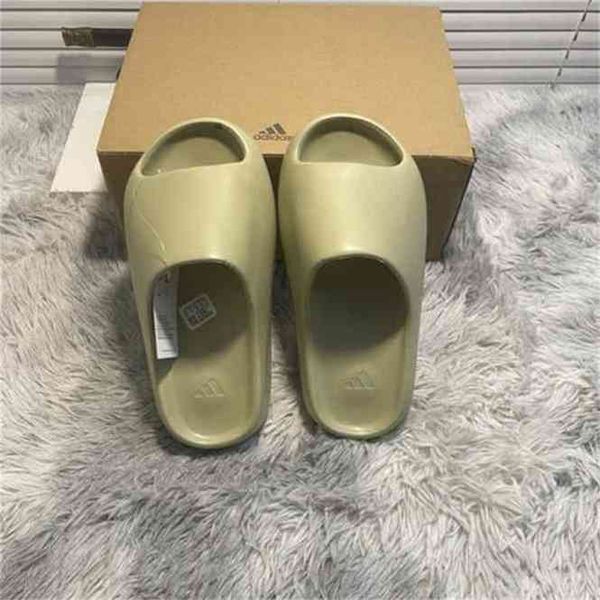 fashion brand slippers foam men super great quality runner outdoor basketball football soccer sneakers sports sandal leisure gift summer par, Black
fashion brand slippers foam men super great quality runner outdoor basketball football soccer sneakers sports sandal leisure gift summer par, Black