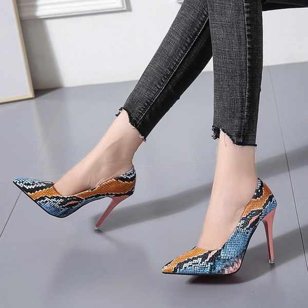 dress shoes 2021 high heels patent leather woman pumps ladies stiletto pointed women, Black
dress shoes 2021 high heels patent leather woman pumps ladies stiletto pointed women, Black
